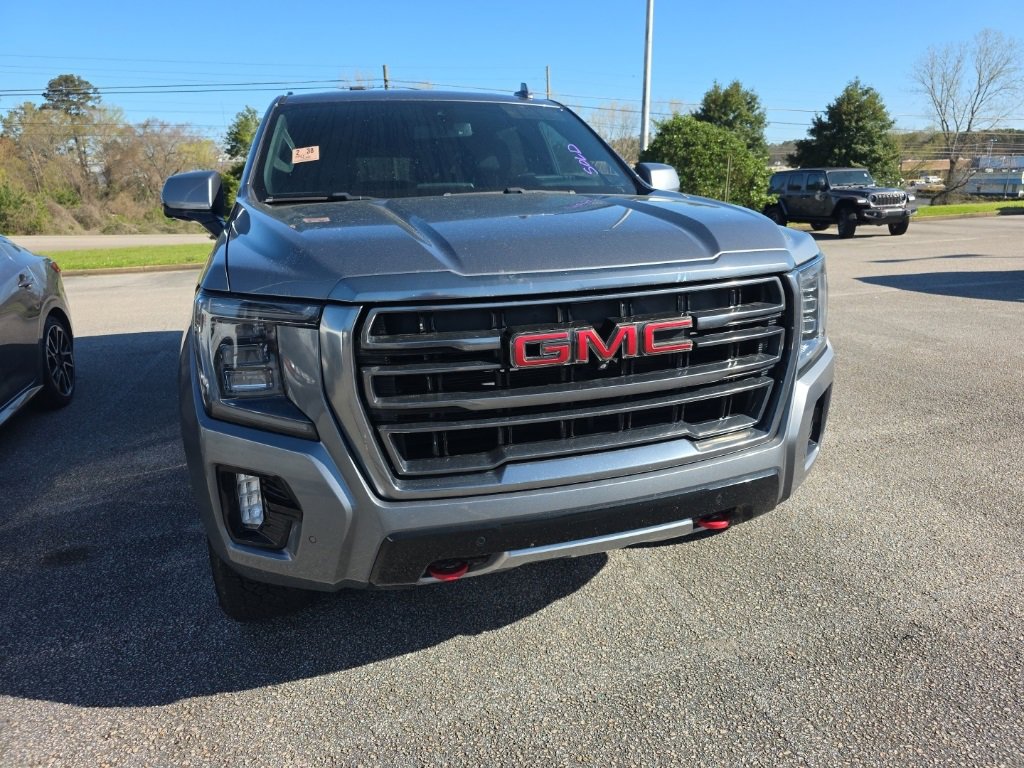 Used 2021 GMC Yukon XL AT4 w/ AT4 Premium Plus Package image 9