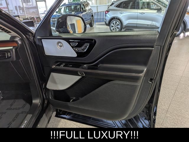 Used 2021 Lincoln Aviator Reserve w/ Equipment Group 201A image 26