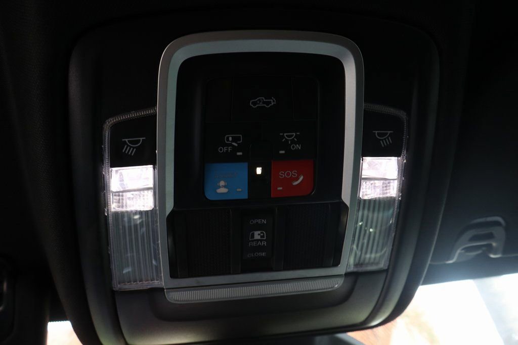 Used 2025 RAM 1500 Limited w/ Body Color Bumper Group image 29