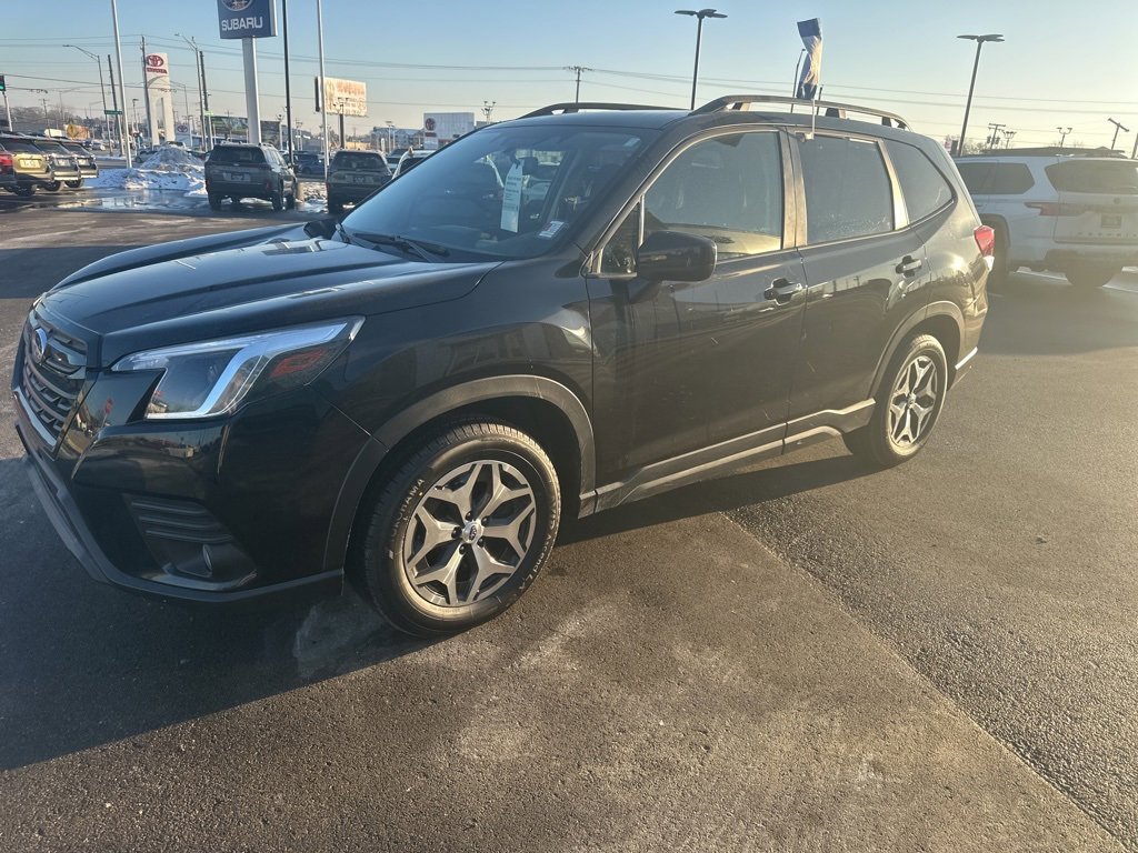 Certified 2023 Subaru Forester Premium image 3