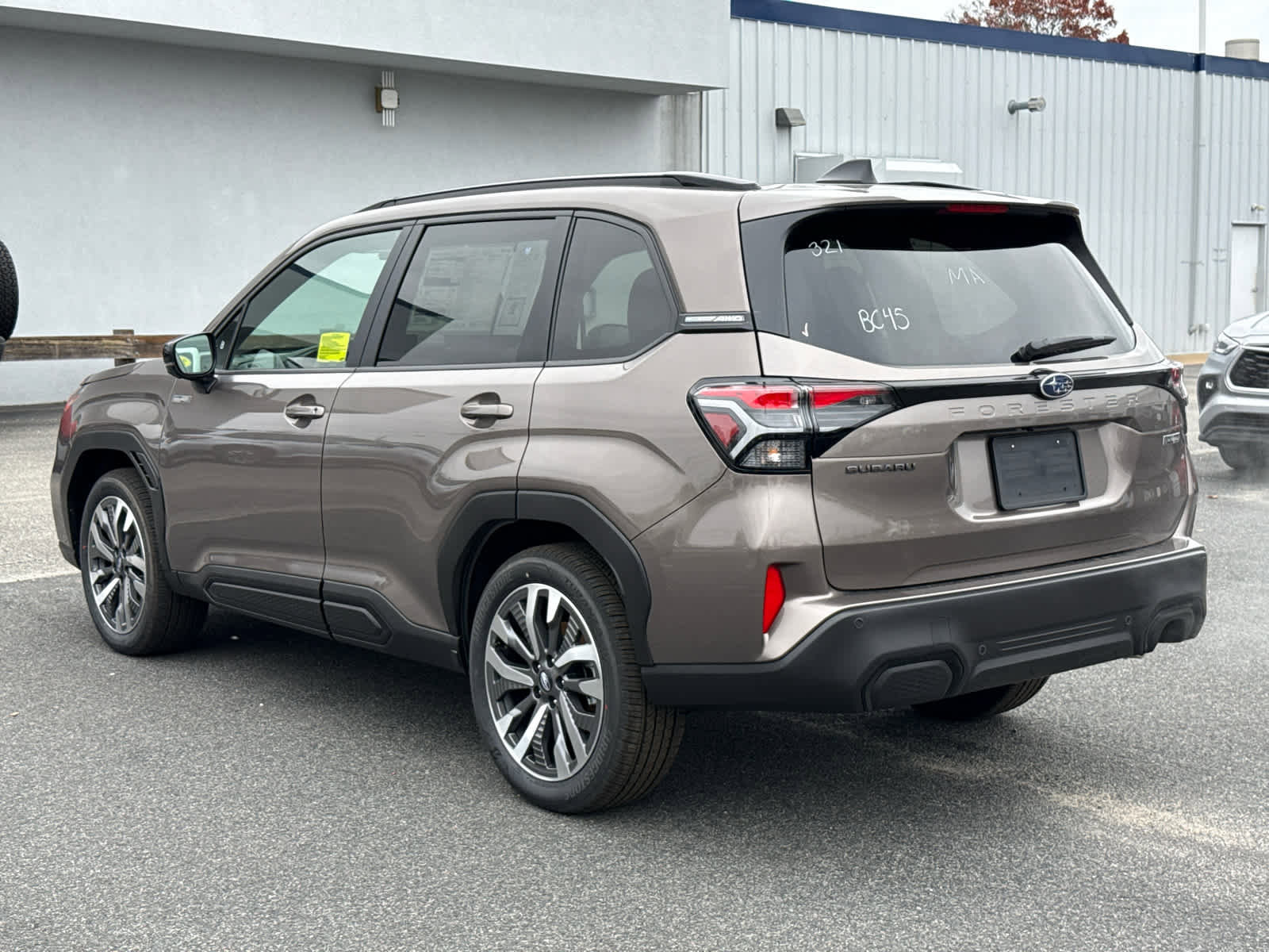 New 2025 Subaru Forester Touring image 3