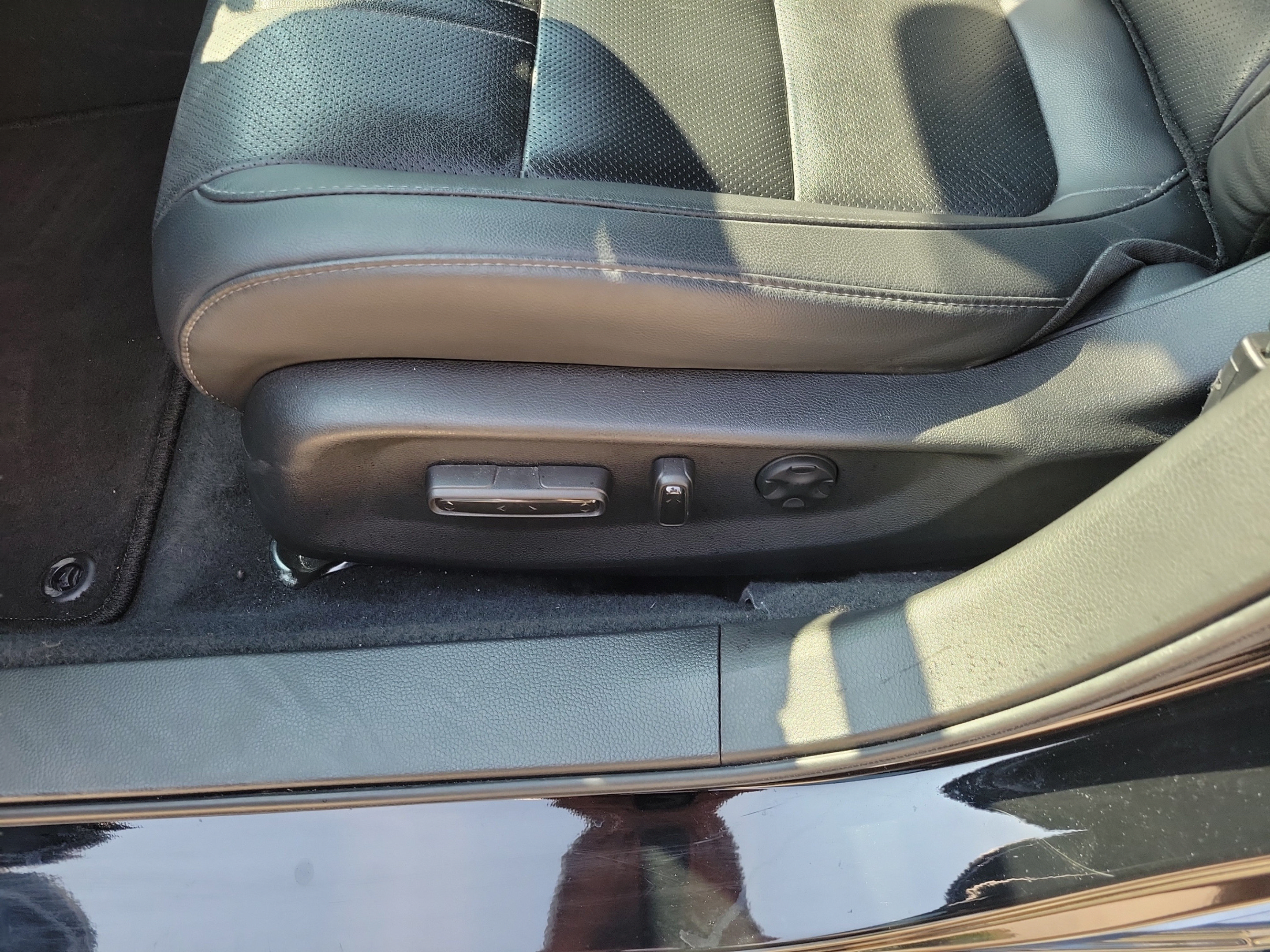 Used 2021 Honda Accord EX-L image 10