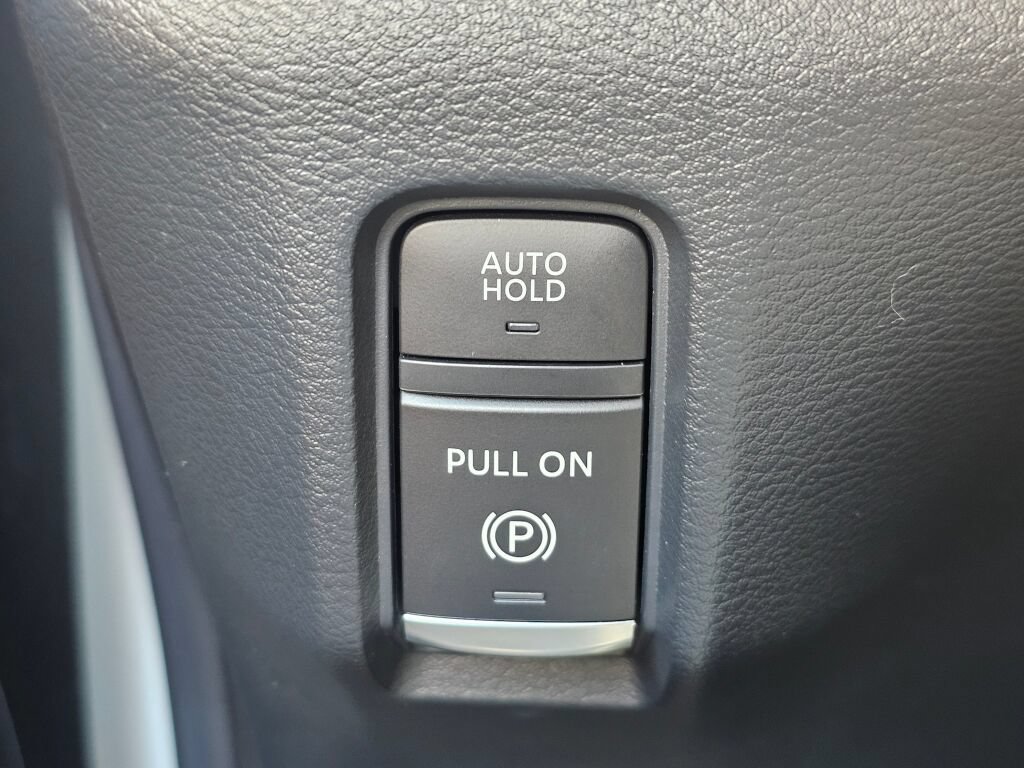 Used 2025 INFINITI QX80 Sensory AWD/4WD image 28
