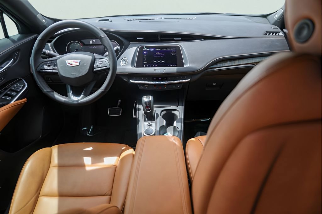 Used 2019 Cadillac XT4 Sport FWD image 29