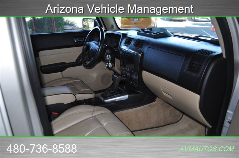 Used 2008 HUMMER H3 Alpha AWD/4WD image 23