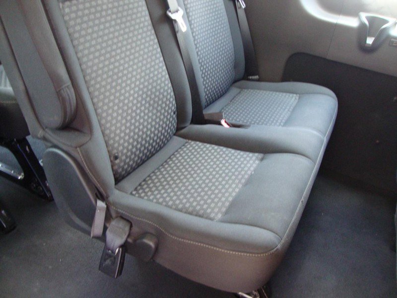 Used 2023 Ford Transit 350 XLT image 23