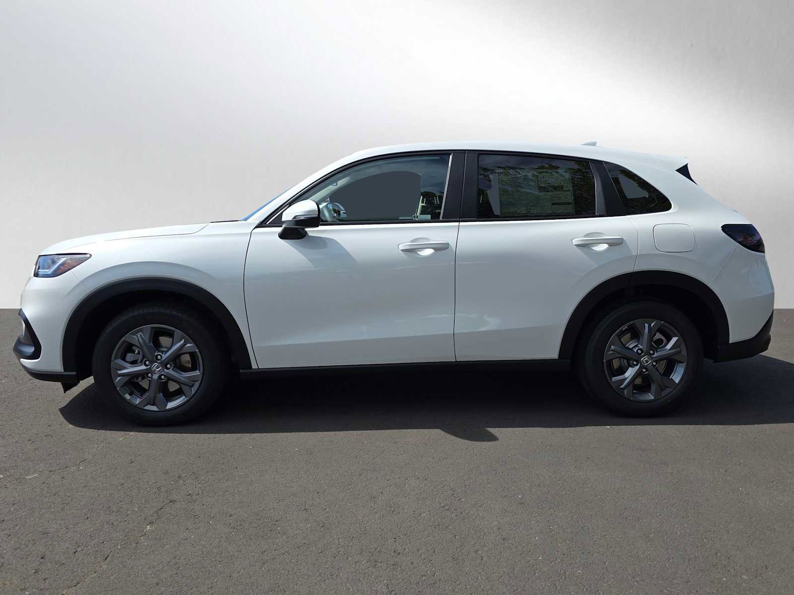 New 2027 Honda HR-V LX image 6