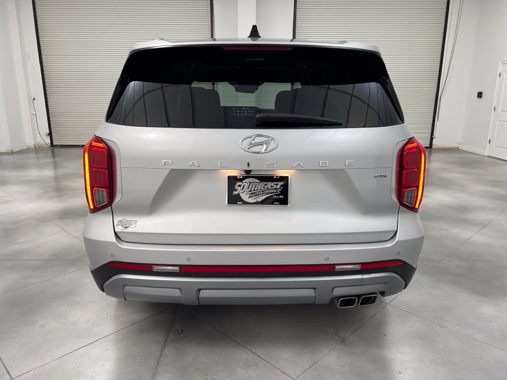 Used 2024 Hyundai Palisade Limited AWD/4WD image 8