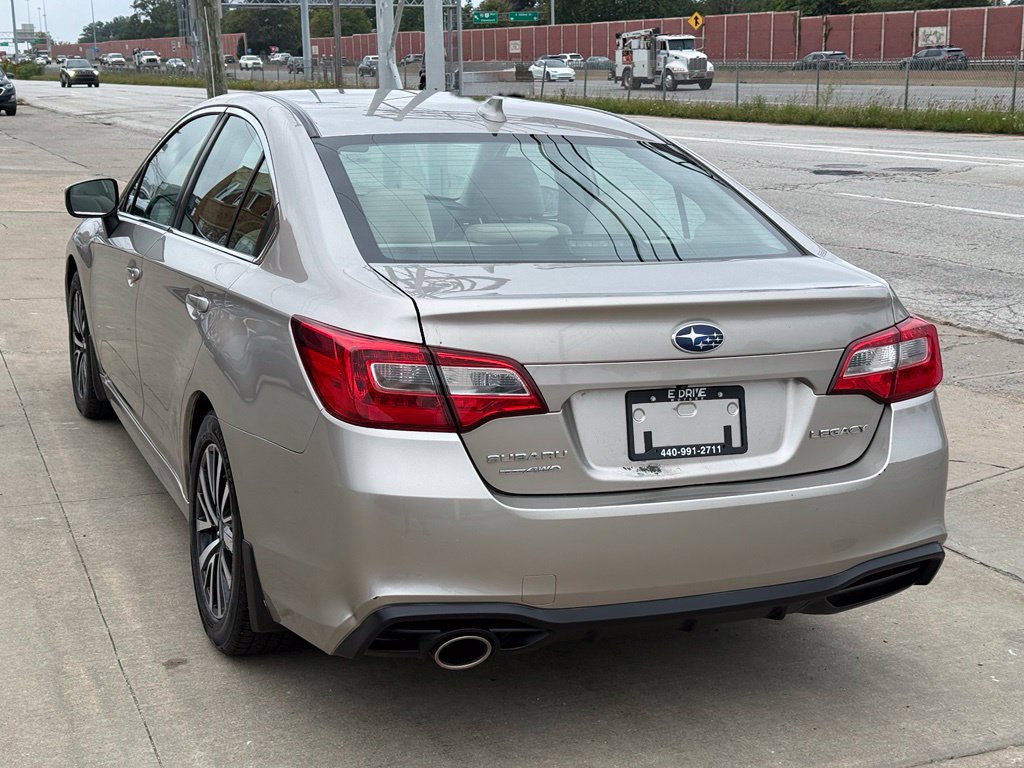 Used 2018 Subaru Legacy 2.5i Premium AWD/4WD image 9