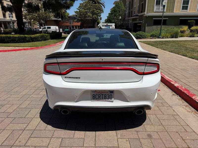 Used 2018 Dodge Charger R/T RWD image 7