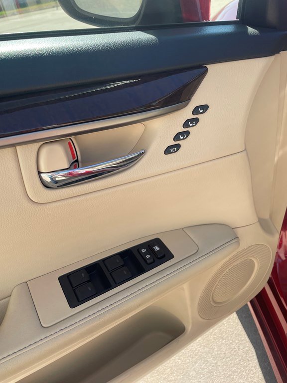 Used 2013 Lexus ES 350 image 6