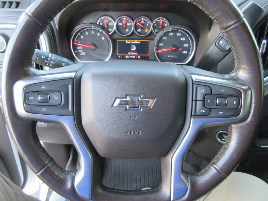 Used 2020 Chevrolet Silverado 1500 LT Trail Boss AWD/4WD image 26