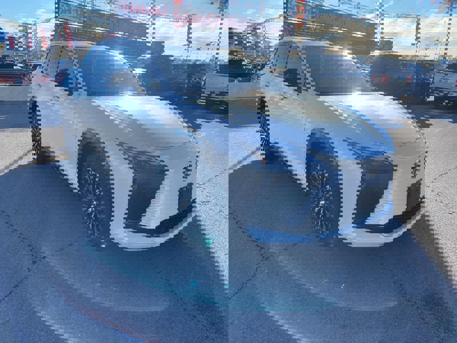 Used 2023 Lexus RZ 450e Premium image 3