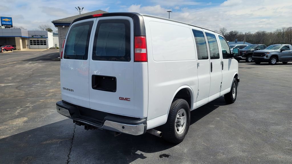 Used 2017 GMC Savana 2500 image 12