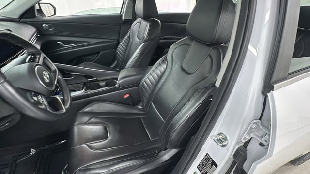 Used 2024 Hyundai Elantra Limited image 10