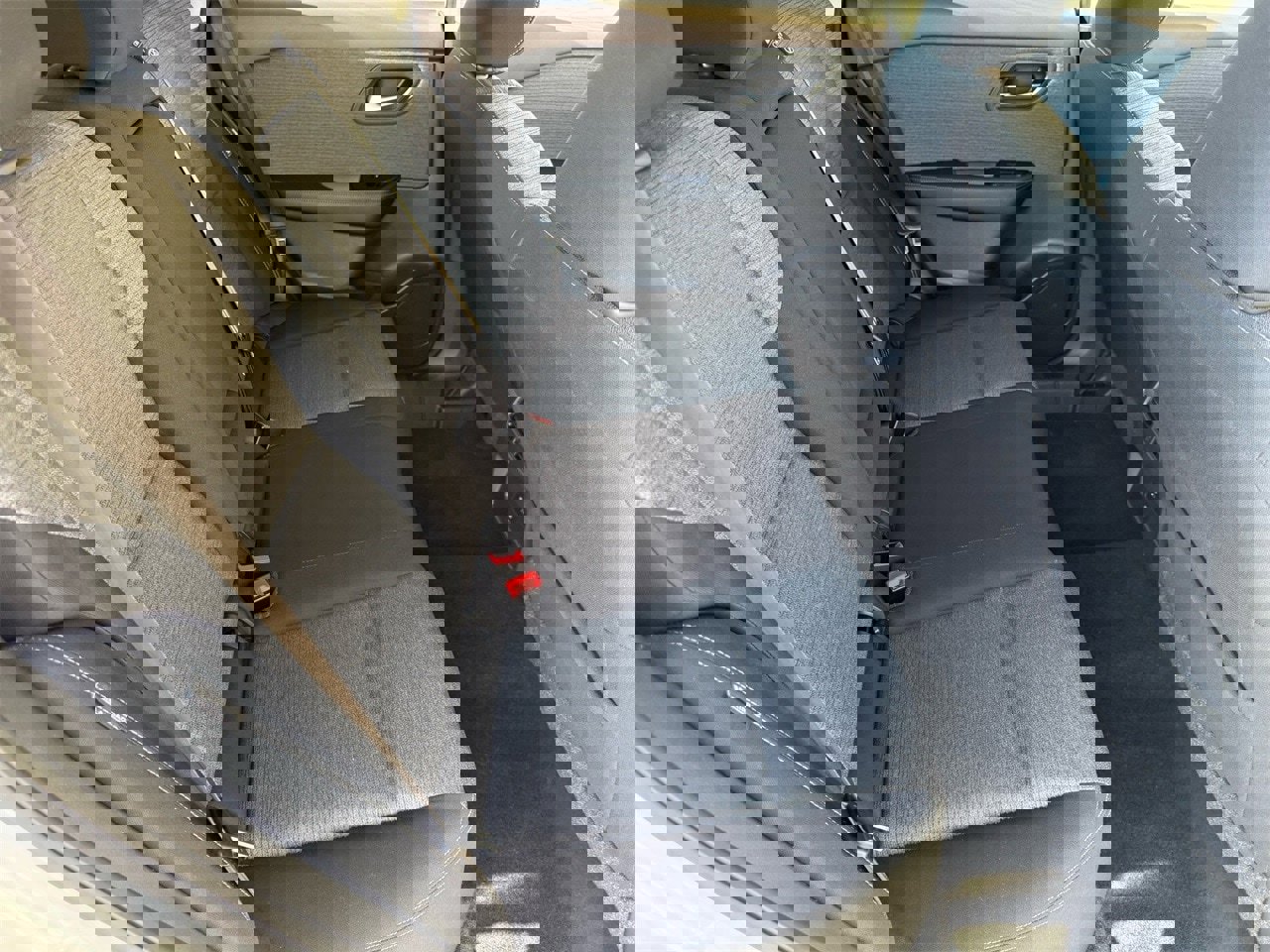 Used 2023 Nissan Rogue SV image 26