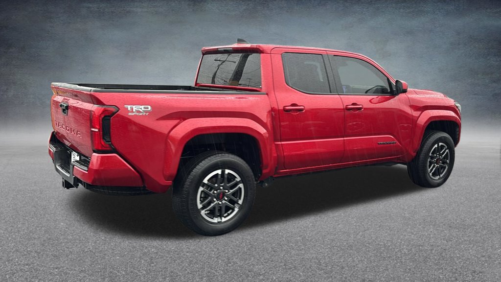 Used 2025 Toyota Tacoma TRD Sport AWD/4WD image 29