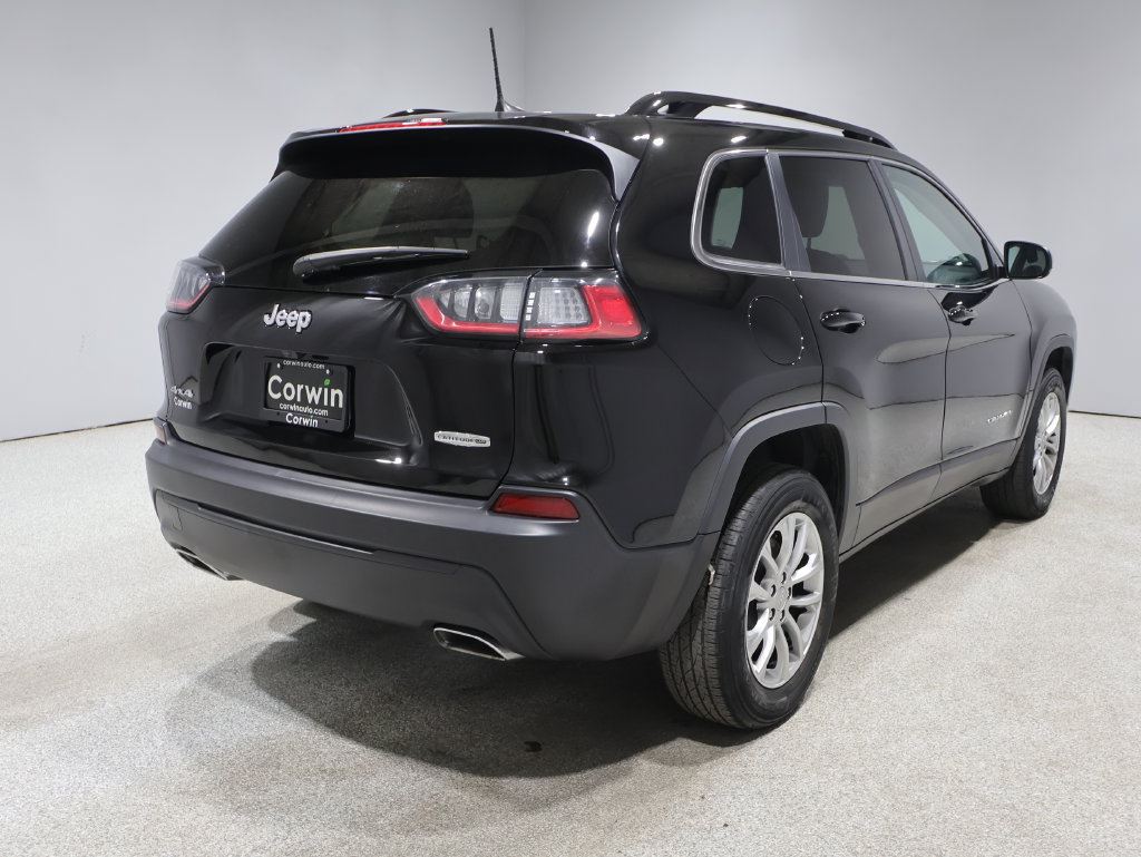 Used 2022 Jeep Cherokee Latitude Lux AWD/4WD image 2