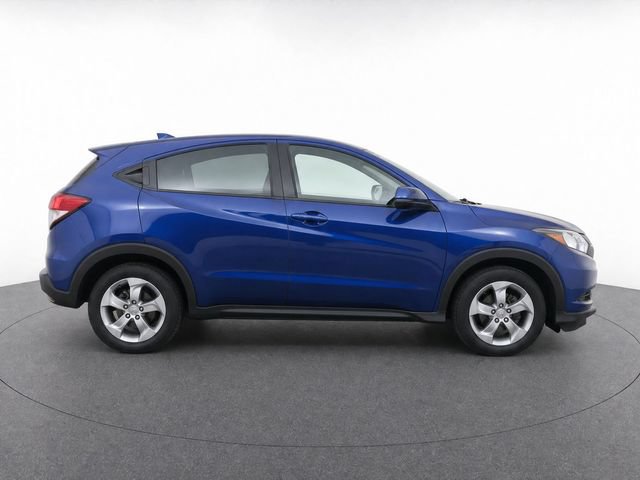 Used 2016 Honda HR-V LX image 4