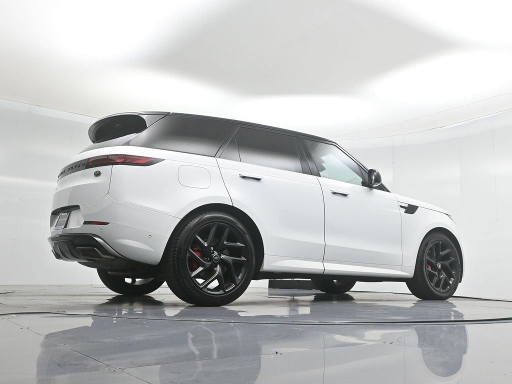 Used 2023 Land Rover Range Rover Sport SE Dynamic image 50