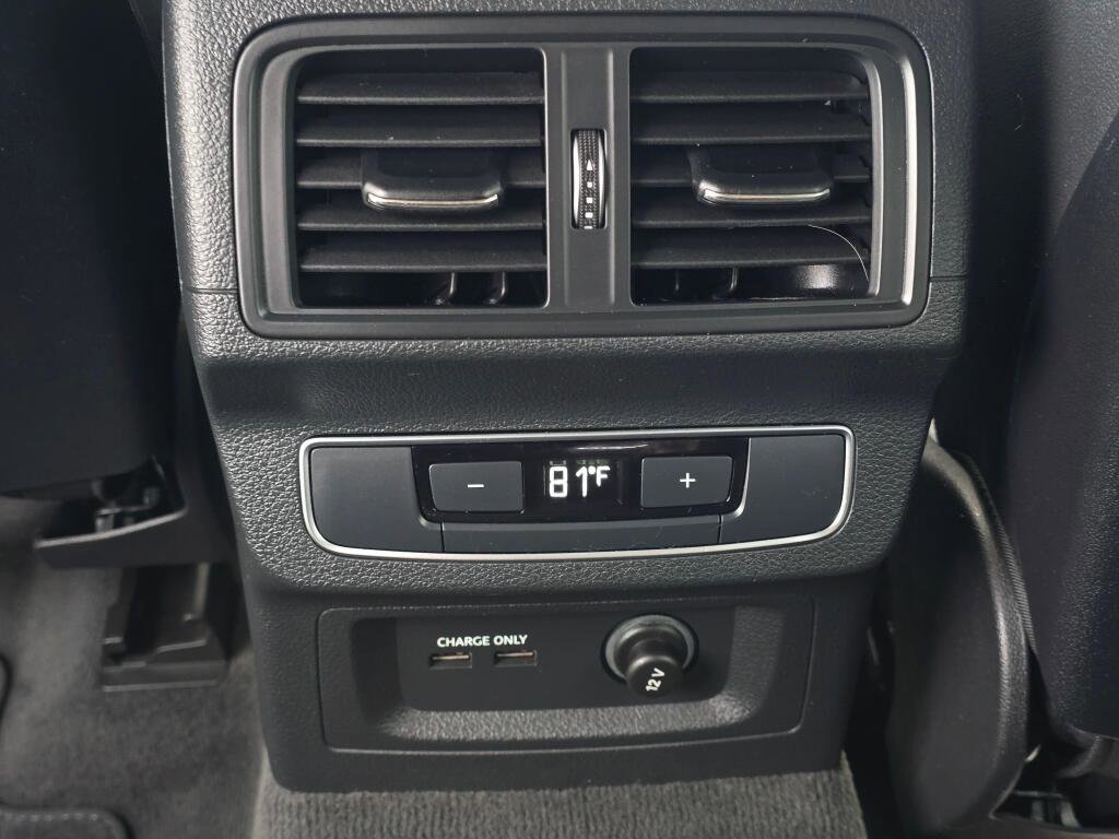 Used 2023 Audi Q5 2.0T Premium w/ Convenience Package image 18