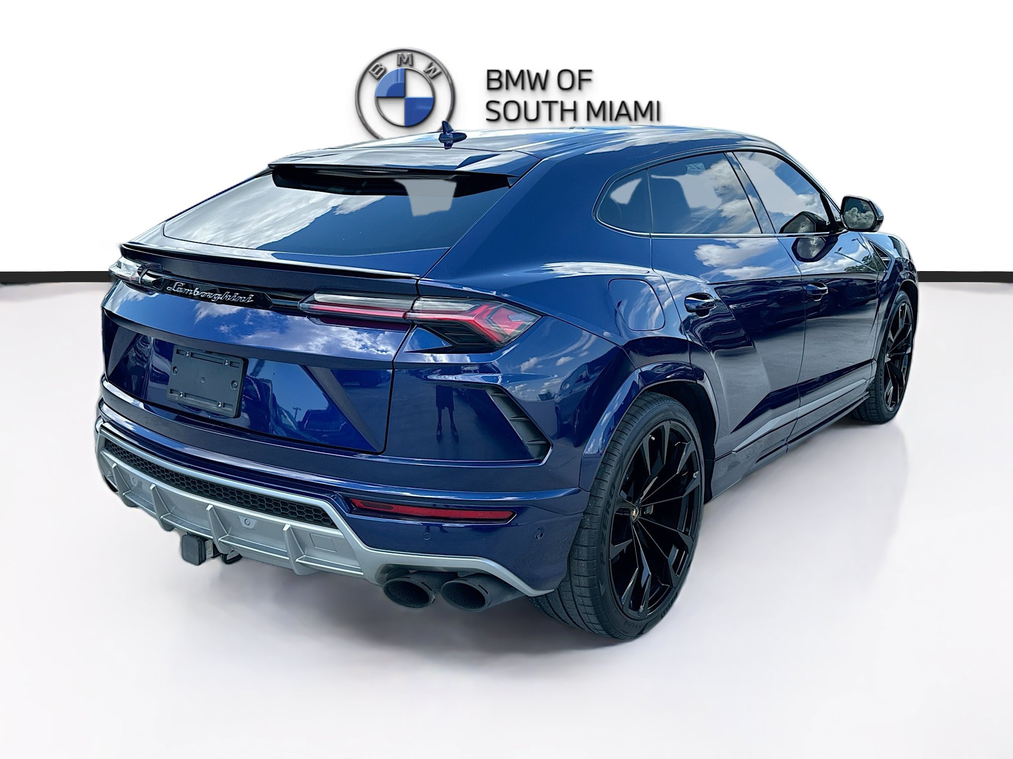 Used 2020 Lamborghini Urus AWD/4WD image 7