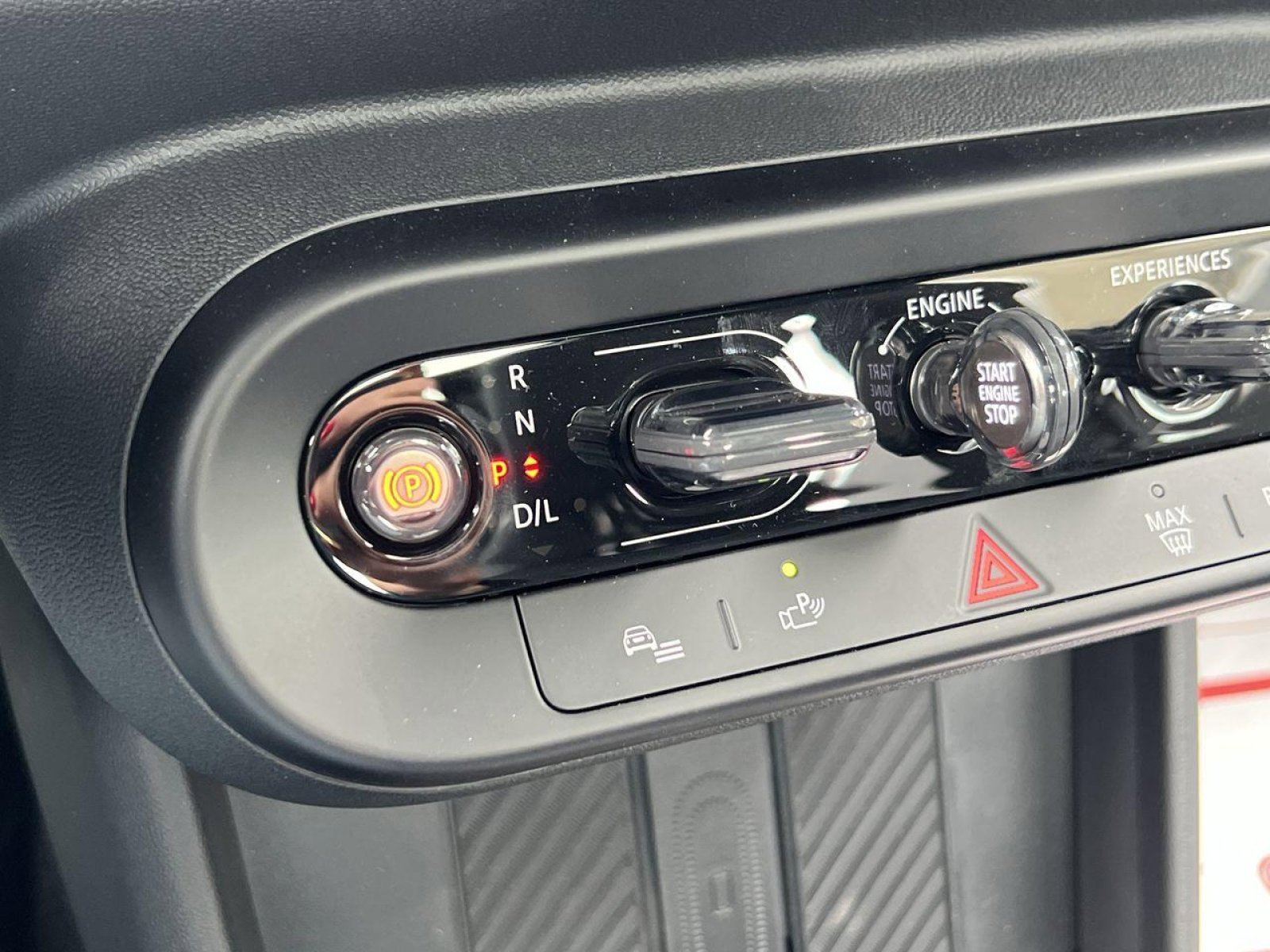 Used 2025 MINI Cooper S image 19