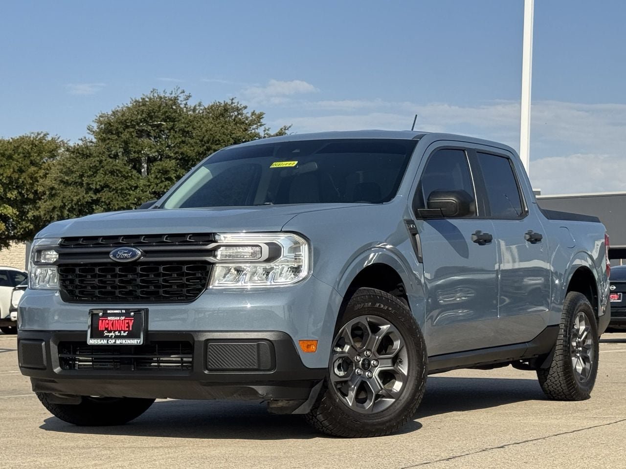 Used 2024 Ford Maverick XLT FWD image 2
