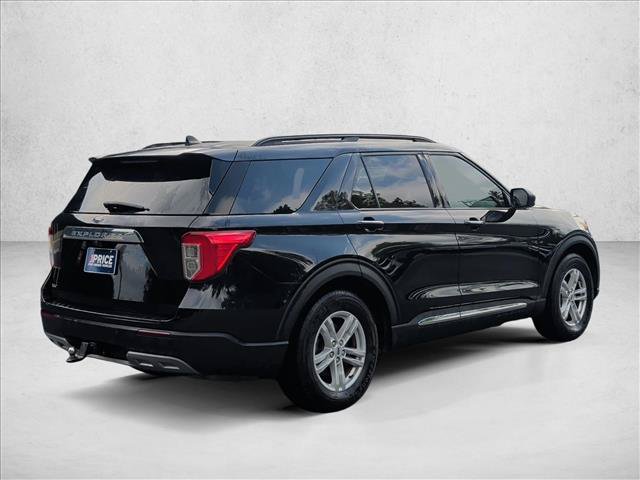 Used 2021 Ford Explorer XLT w/ Equipment Group 202A RWD image 5