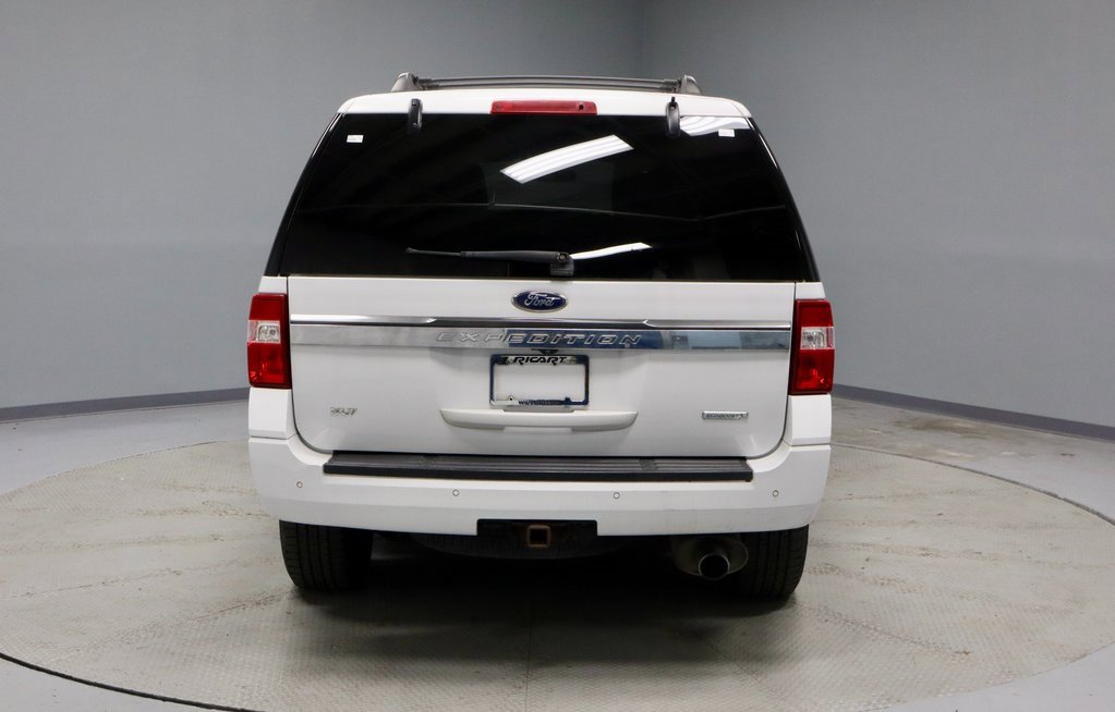 Used 2017 Ford Expedition XLT image 9