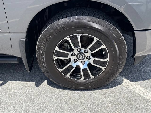 Used 2021 Nissan Titan SV w/ SV Convenience Package AWD/4WD image 11