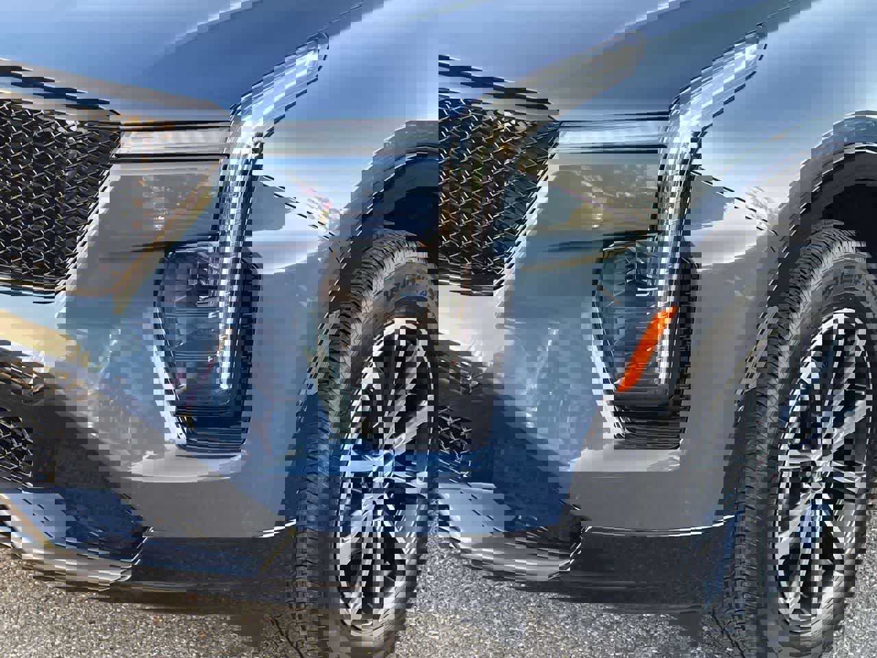 Certified 2024 Cadillac XT4 Sport w/ LPO, Floor Liner Package image 35