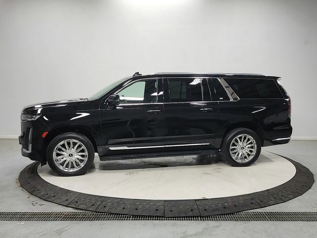 Used 2023 Cadillac Escalade ESV Premium Luxury RWD image 4
