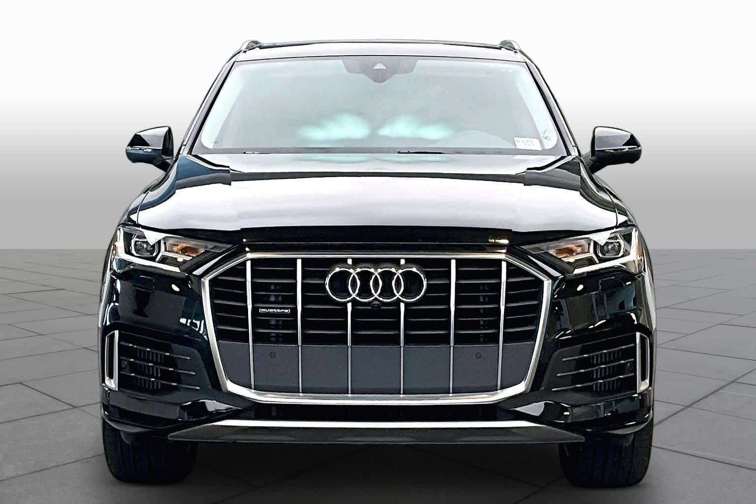 Used 2022 Audi Q7 3.0T Premium w/ Convenience Package AWD/4WD image 4