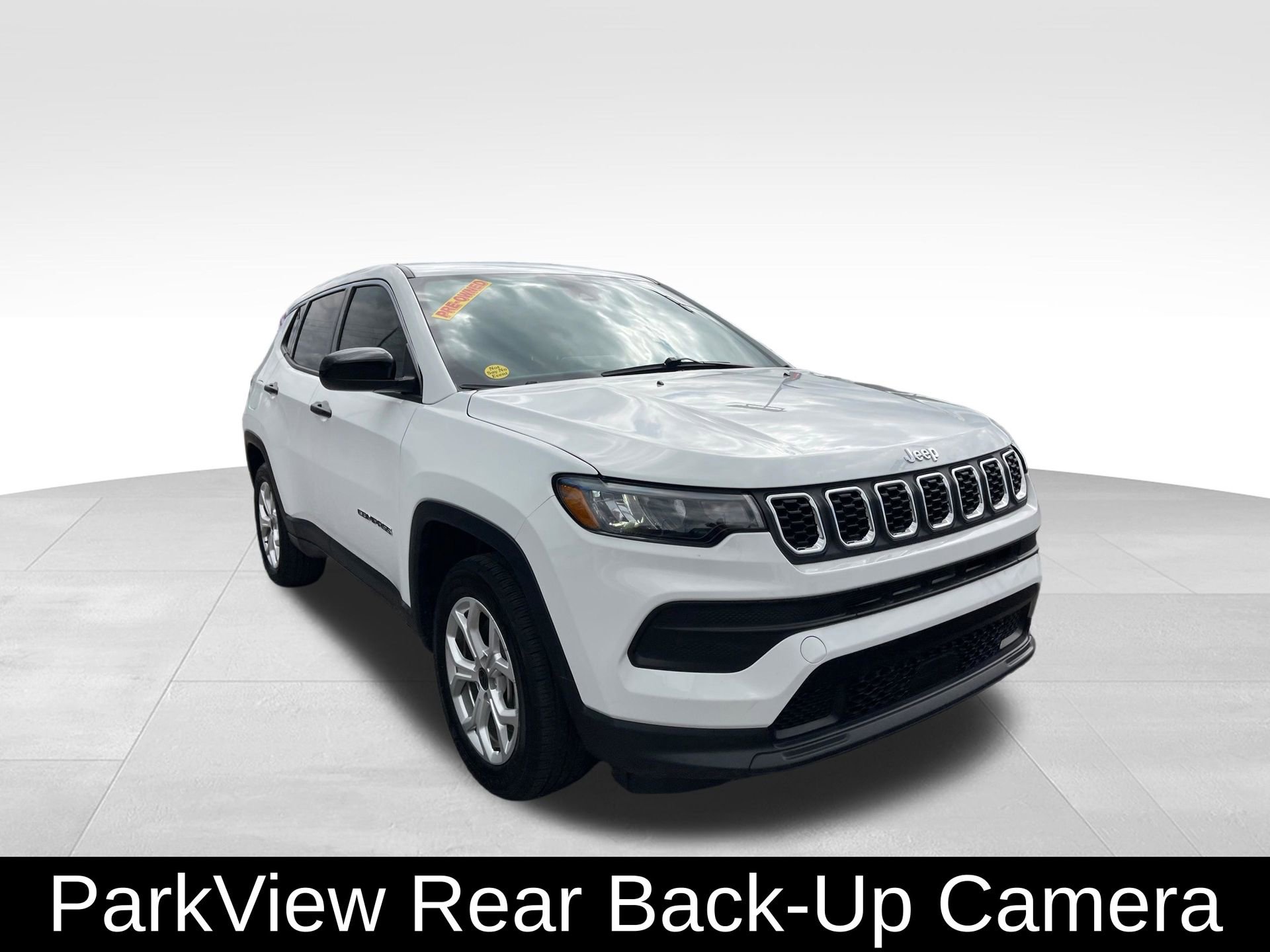 Used 2025 Jeep Compass Sport AWD/4WD image 3