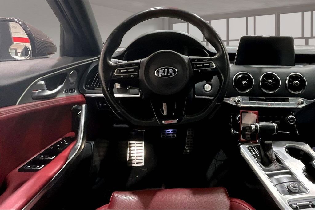 Used 2019 Kia Stinger GT1 image 5