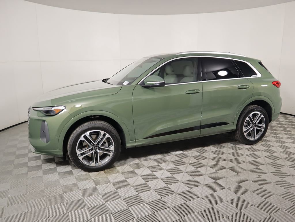Used 2025 Audi Q5 Premium w/ Premium Plus AWD/4WD image 9