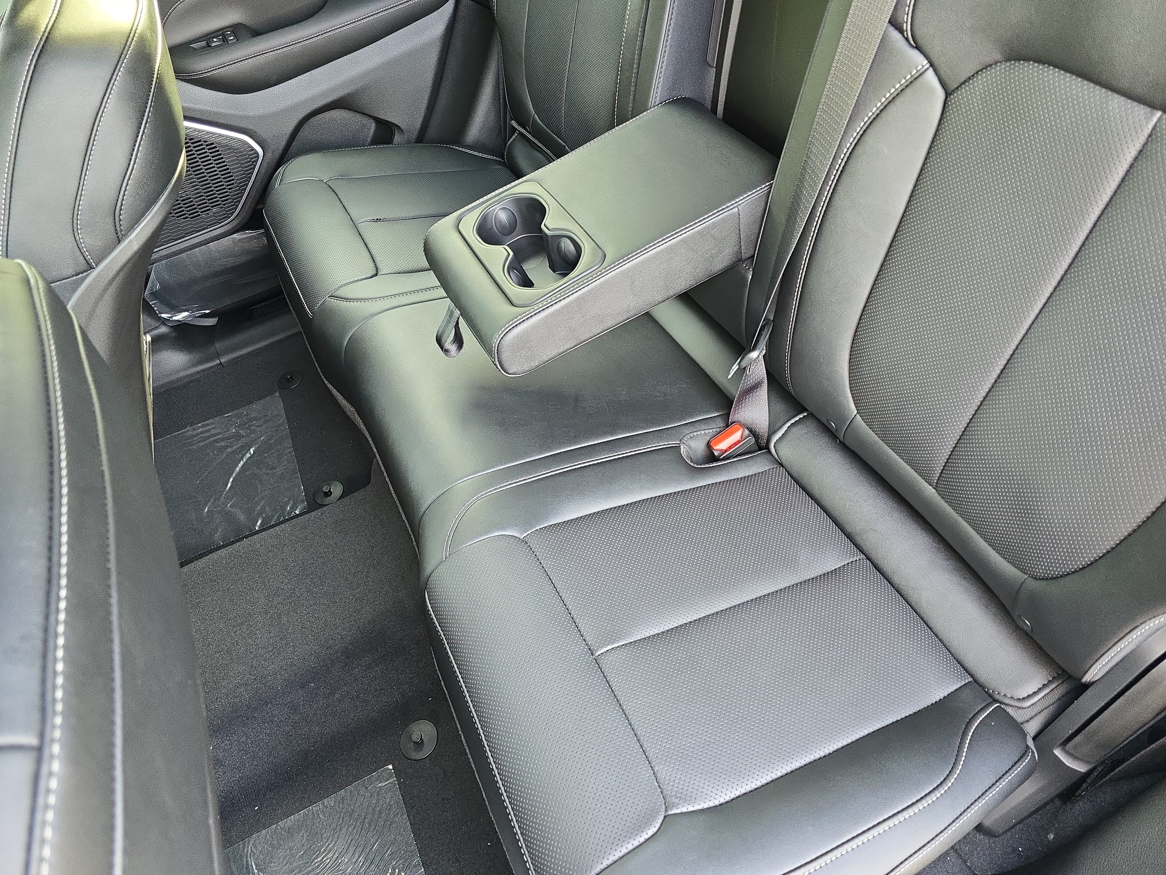New 2026 Jeep Grand Cherokee Limited Reserve AWD/4WD image 35