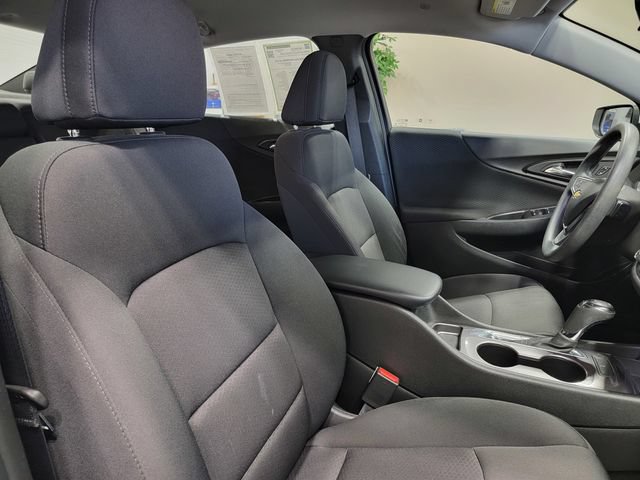 Used 2018 Chevrolet Malibu LS FWD image 16