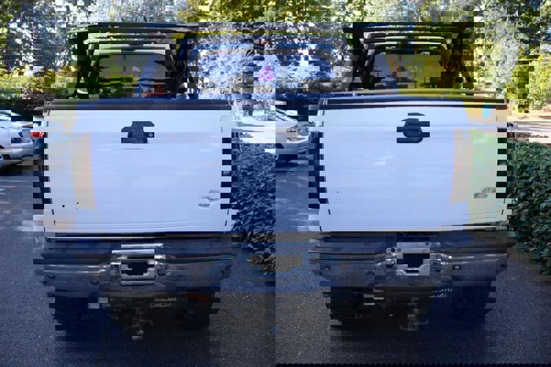 Used 2002 Ford F350 XLT image 10