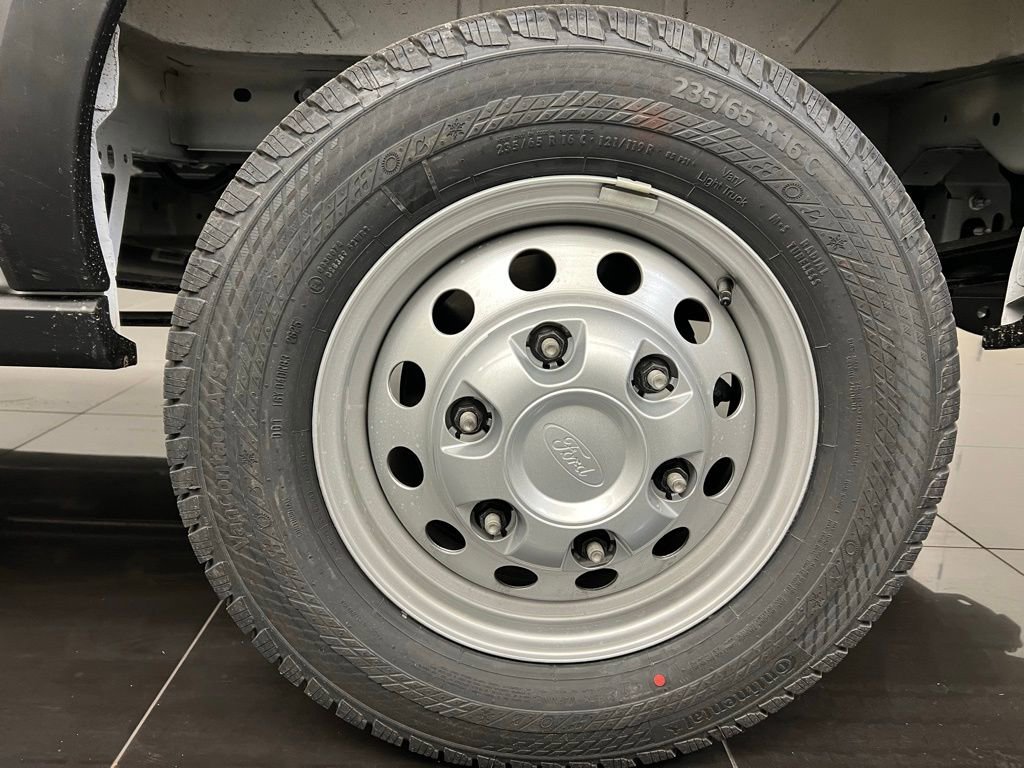 New 2026 Ford Transit 350 148 Medium Roof RWD image 7