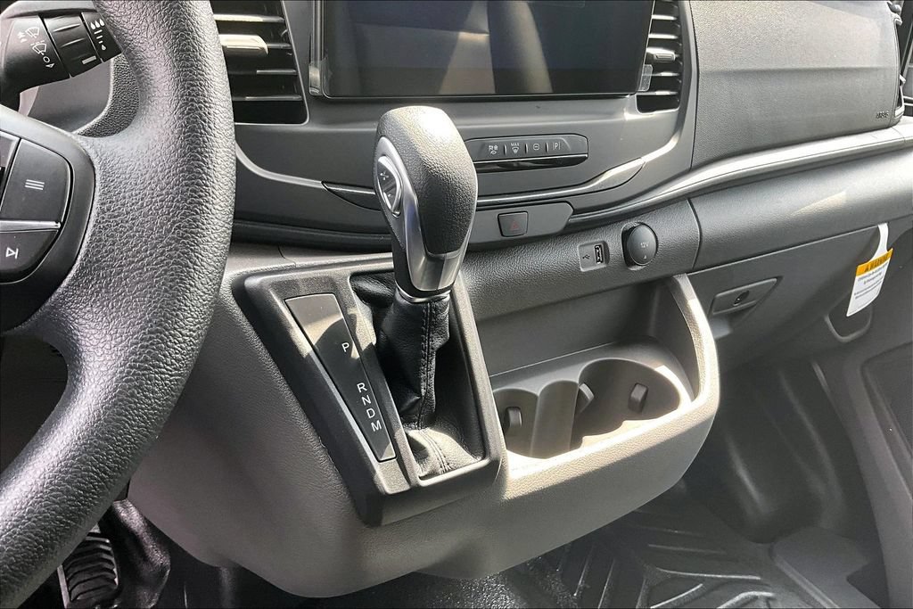 New 2026 Ford Transit 250 148 Medium Roof RWD image 8