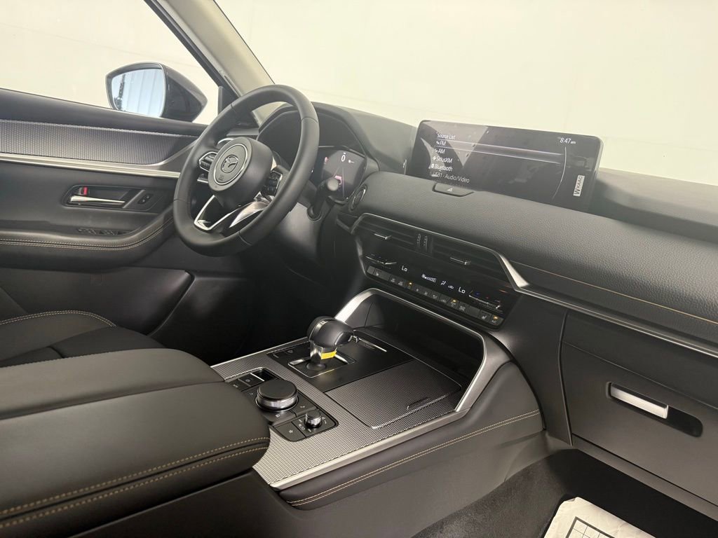 New 2025 MAZDA CX-70 Plug-In Hybrid w/ Premium Pkg image 28