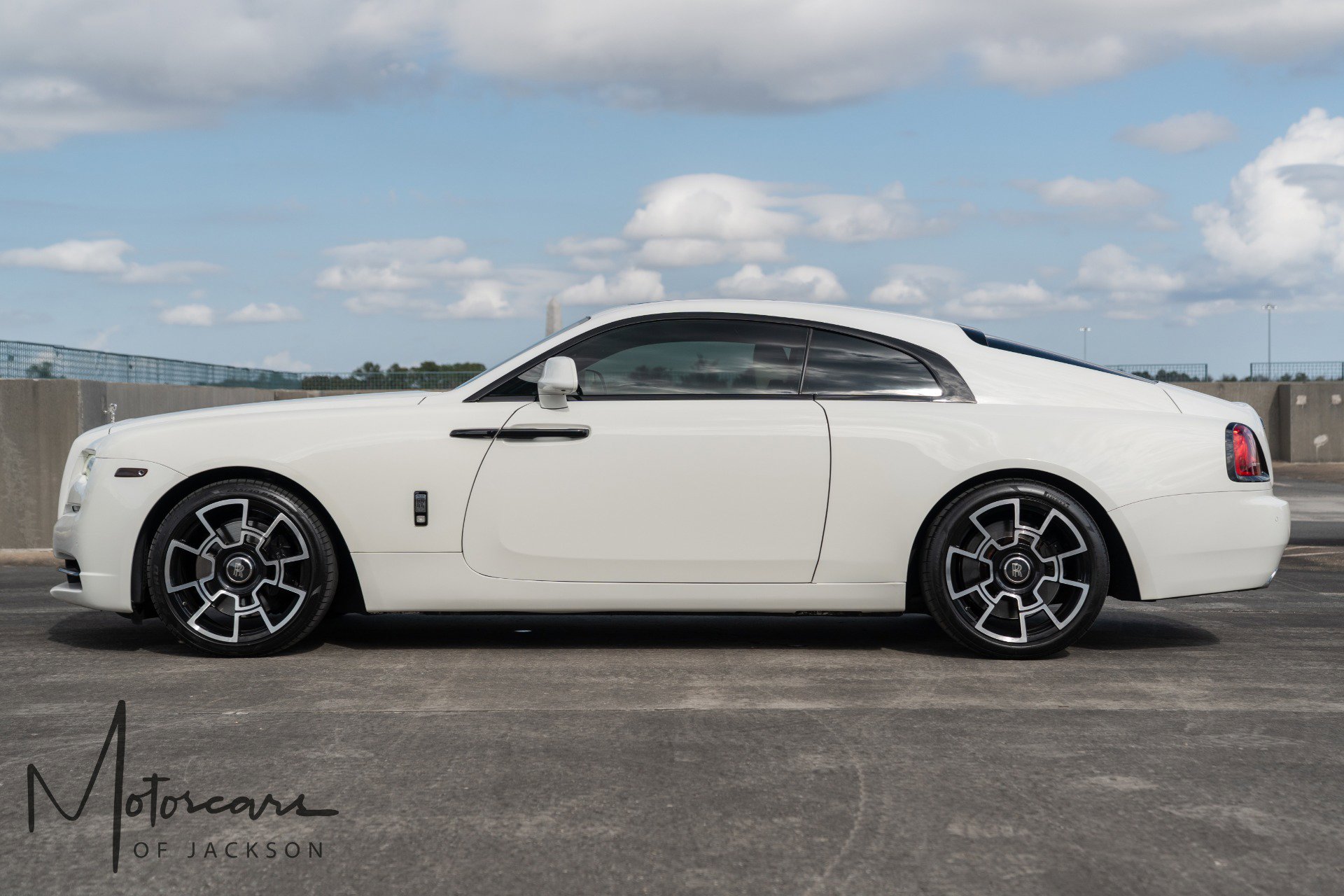 Used 2017 Rolls-Royce Wraith RWD image 8