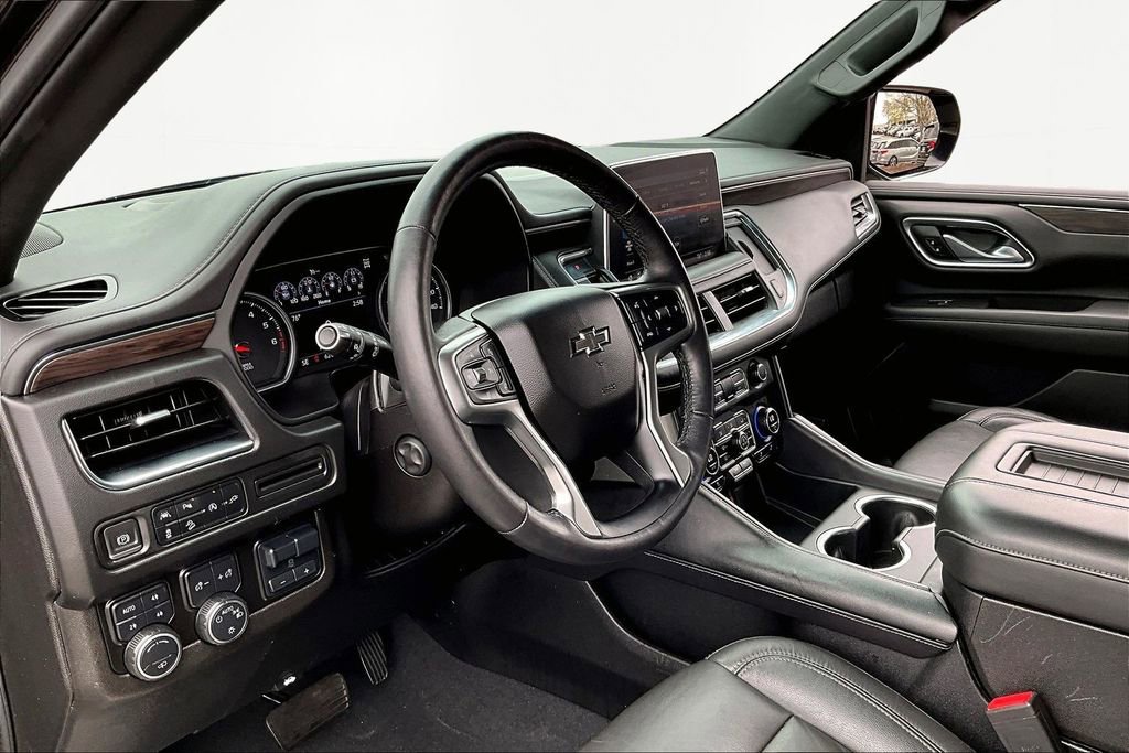 Used 2021 Chevrolet Tahoe Z71 w/ Luxury Package image 12