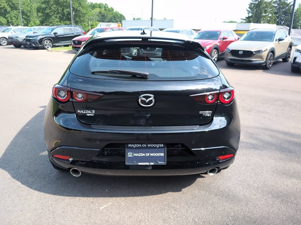 New 2026 MAZDA MAZDA3 Hatchback w/Premium Plus Pkg AWD/4WD image 11