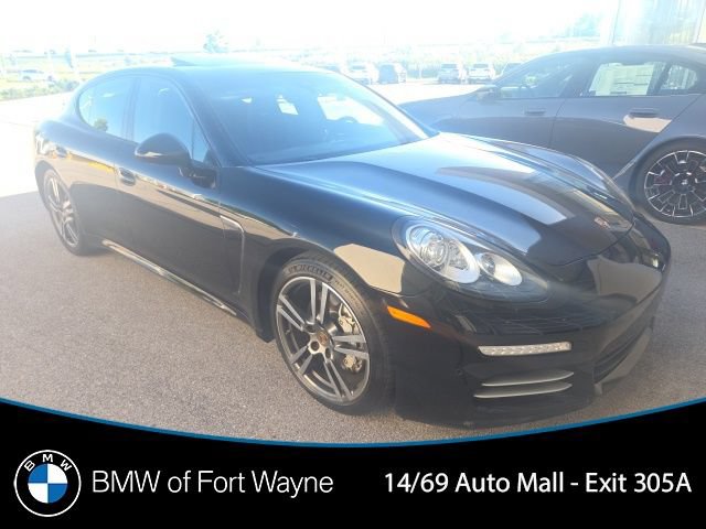 Used 2014 Porsche Panamera 4S AWD/4WD image 1