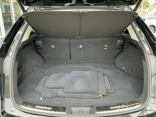 Used 2023 Lexus NX 250 FWD w/ Towing Package (2000 Lbs) image 12