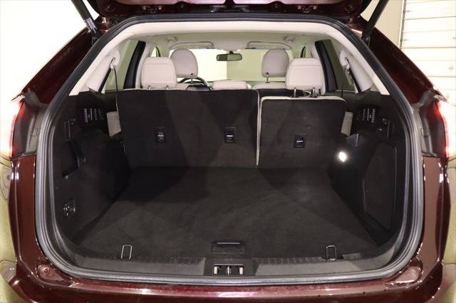 Used 2017 Ford Edge Titanium w/ Technology Package FWD image 31