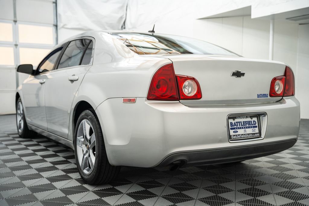 Used 2010 Chevrolet Malibu LS FWD image 5
